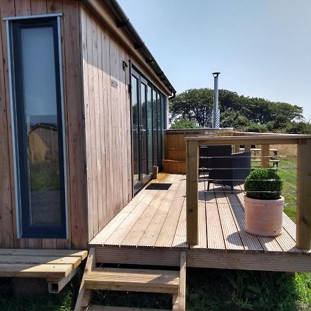 Cleeves Cabins Arran Luxury Lodge With Hot Tub Dalry  Esterno foto