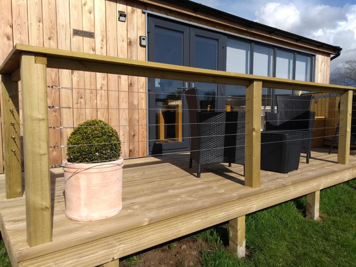 Cleeves Cabins Arran Luxury Lodge With Hot Tub Dalry  Esterno foto